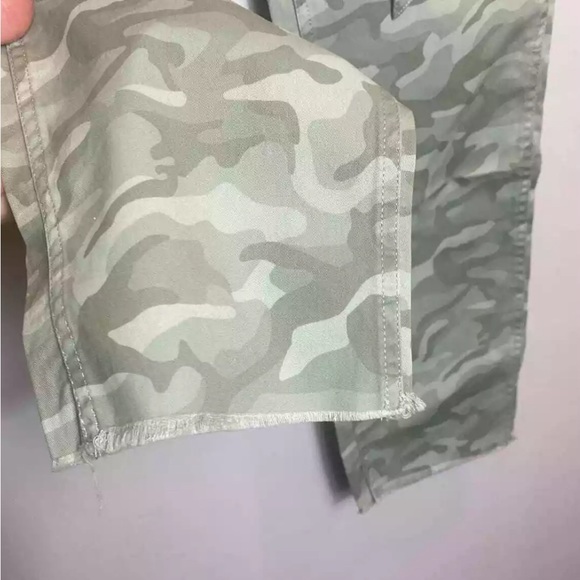 Vineyard Vines Camo Every Day Utility Chino Pants-Size 6. NWT - Picture 5 of 5